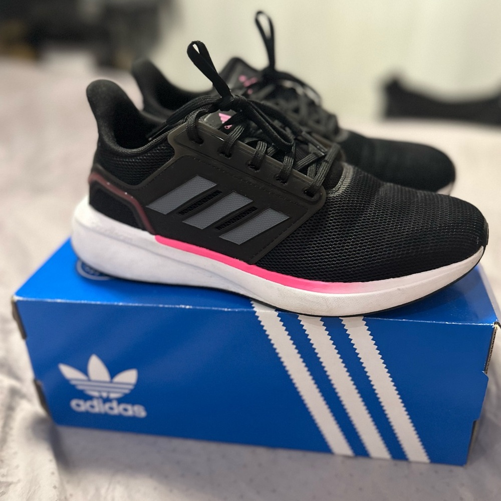 women’s adidas running shoes